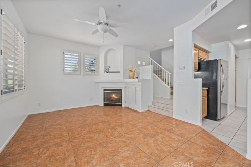 2479 Sunningdale Dr, Tustin CA 92782-0940 exterior