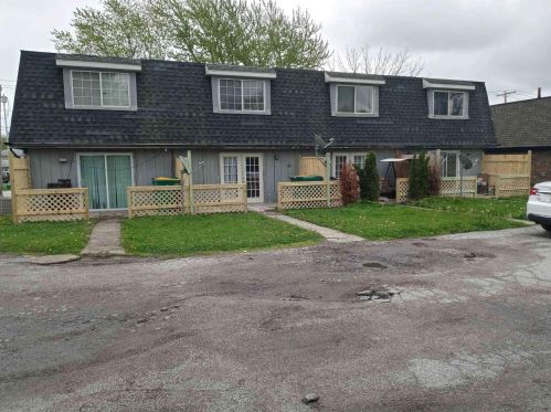 7542 Whitcomb St, Gary IN 46404-2618 exterior