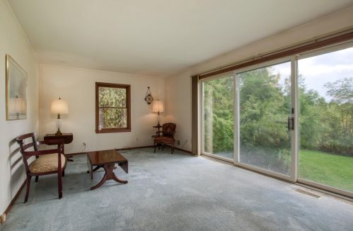 3890 Knapp St, Grand Rapids MI 49525-9602 exterior