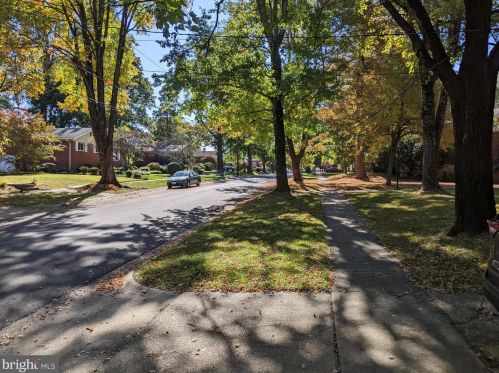 1801 Ladd St, Silver Spring MD  20902-3524 exterior