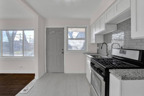 507 109 St, Chicago IL 60628-3117 exterior