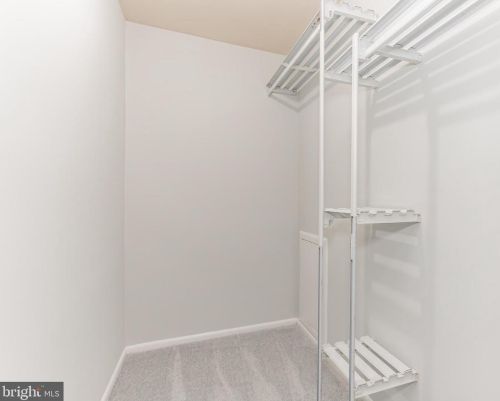 1633 Westwind Way, Mc Lean VA 22102-1604 exterior