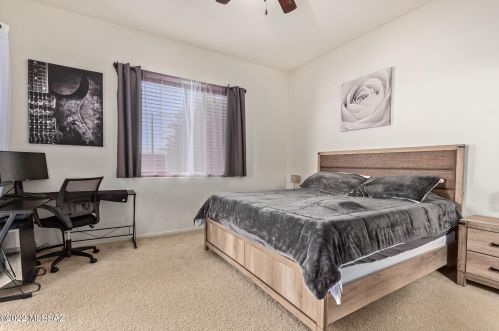 8770 Perry Park Cir, Tucson AZ  85730-1302 exterior