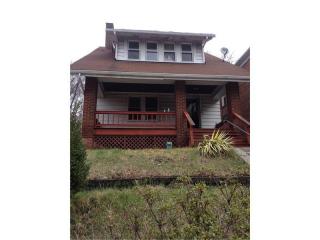 15 Chartiers Pl, Pittsburgh, PA 15205-2321