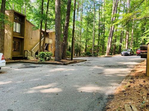 5780 Par 4 Ct, Lithonia GA 30038-1807 exterior