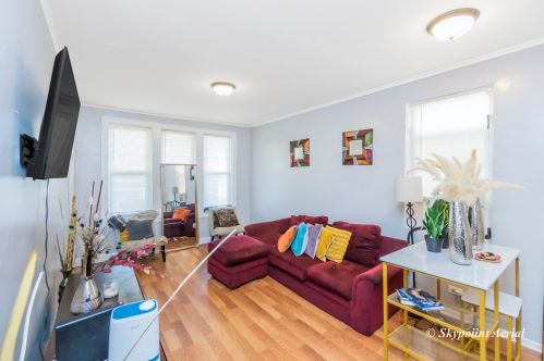 11537 Perry Ave, Chicago IL 60628-6626 exterior