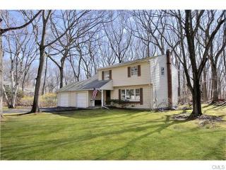 4 Stonehedge Rd, Norwalk, CT 06851-1229