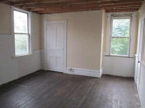 3711 Atkins St, Pittsburgh PA 15212-1901 exterior