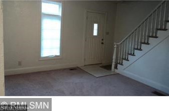 90 Isabel St, Saint Paul, MN 55107-2223