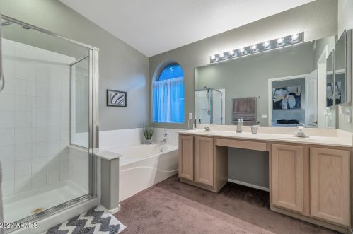 18463 5th Ave, Phoenix AZ  85023-6408 exterior