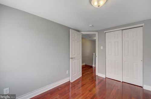 1323 17 St, Philadelphia PA 19121-5041 exterior