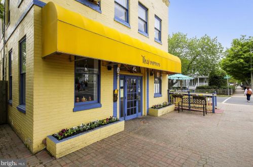 1800 Mount Vernon Ave, Alexandria VA  22301-1724 exterior