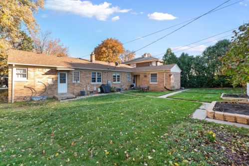 4151 84th St, Milwaukee WI  53222-1813 exterior