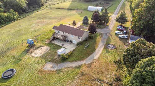 14988 White Creek Ave, Cedar Springs MI 49319-8612 exterior