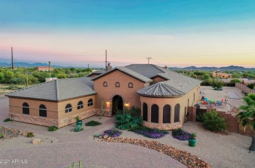 39410 7th St, Phoenix, AZ 85086-7319