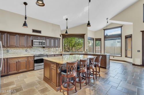 14280 12 Pl, Phoenix AZ 85014-5105 exterior