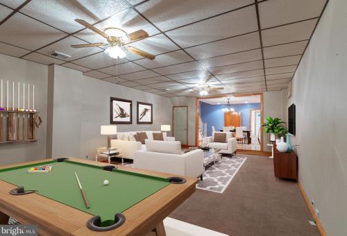 1700 11th St, Philadelphia PA  19122-0027 exterior