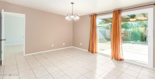 26 Evelyn Ave, Tucson AZ 85710-2641 exterior