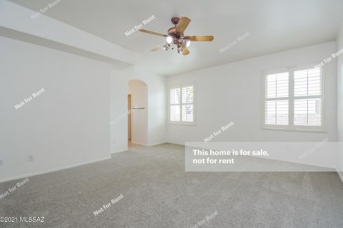 11974 Crescendo Dr, Tucson AZ 85737-3742 exterior