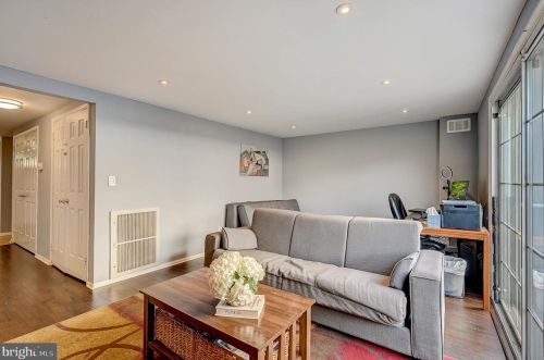 808 29 St, Philadelphia PA 19132-3001 exterior