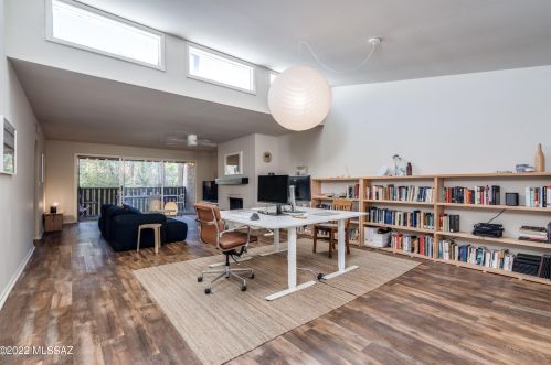 556 Dodge Blvd, Tucson AZ  85716-5162 exterior