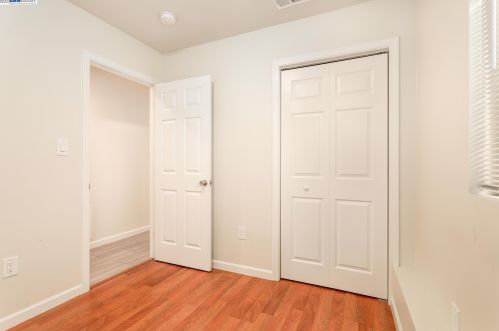 1215 San Pablo, Berkeley CA 94706-1130 exterior