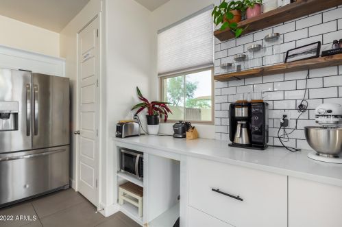 9824 3rd Ave, Phoenix AZ  85041-8871 exterior