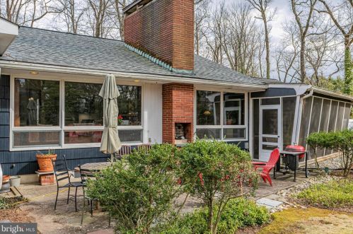 41 Manning Ln, Trenton NJ  08648-1018 exterior