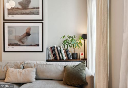 503 22nd St, Philadelphia PA  19146-1256 exterior