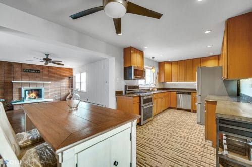 9333 Wabash Ave, Chicago IL 60619-7234 exterior