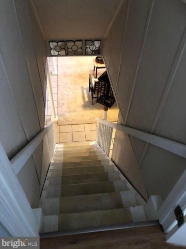 10 Fogarty Dr, Trenton NJ 08619-4320 exterior