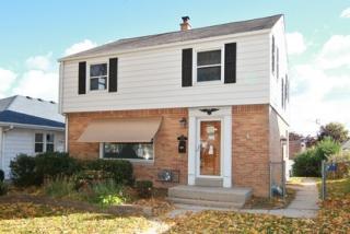 2944 47th St, Milwaukee, WI 53219-3432