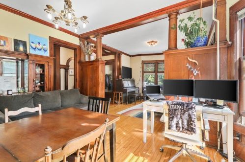 422 Baldwin St, Madison WI 53703-1746 exterior