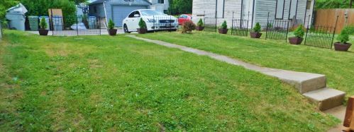 2575 Graham St, Milwaukee WI  53207-1609 exterior