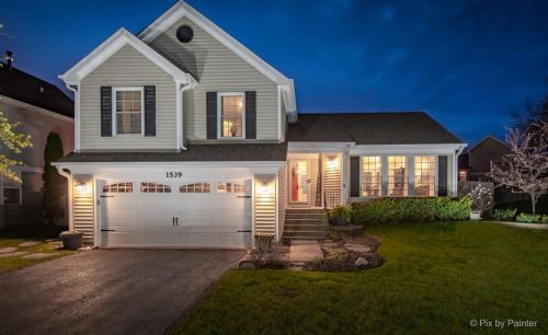 1539 Stockton Ln, Bull Valley IL 60014-2022 exterior