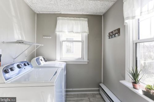 603 High St, Hummelstown PA 17036-1907 exterior