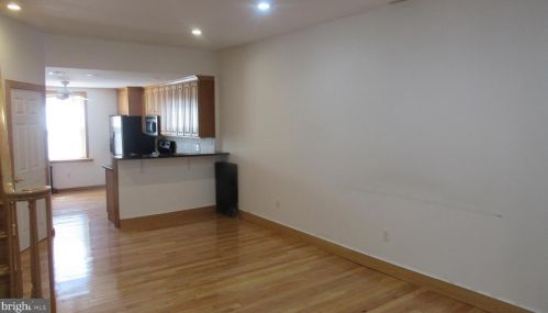 2671 Belgrade St, Philadelphia PA  19125-3821 exterior