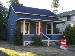 4611 50th Ave, Portland OR  97206-4908 exterior