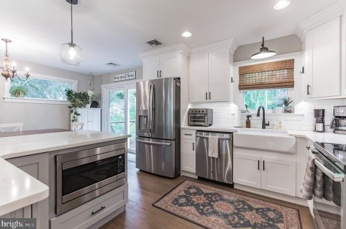 7 Devon Ln, Media PA 19063-4408 exterior