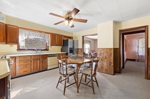 2154 69, Milwaukee WI 53219-2905 exterior