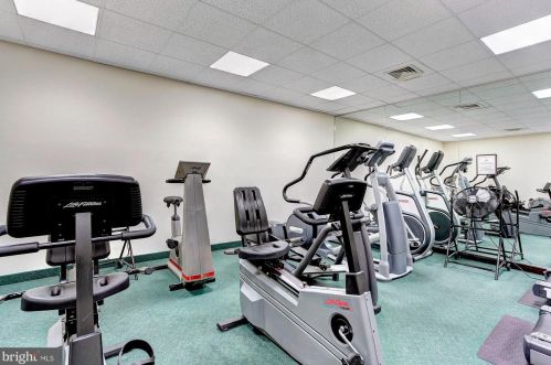 5809 Nicholson Ln, Rockville MD  20852-5740 exterior