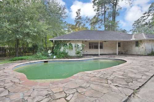 1717 Walnut Ln, Humble TX 77339-3454 exterior