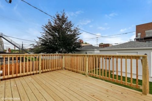 2752 Monroe St, Chicago IL 60624-2661 exterior