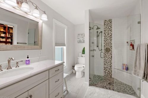 124 Willowick Dr, Naples FL 34110-1361 exterior