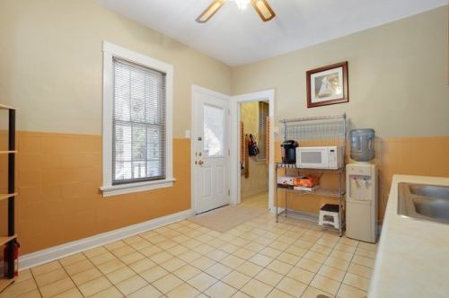 2208 Harlem Ave, Chicago IL 60707-1629 exterior