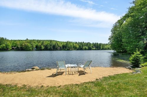 31 Sunset Ave, Concord NH 03301-2730 exterior