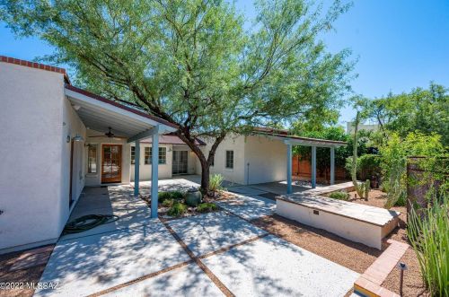 2231 Norris Ave, Tucson AZ  85719-3825 exterior