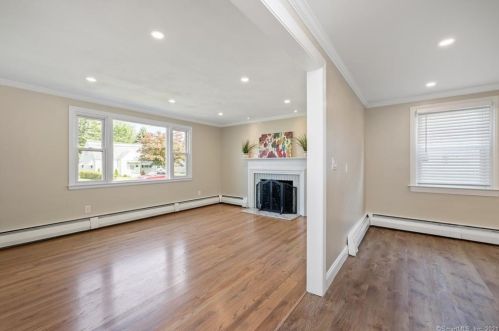 112 East St, New Britain CT  06051-3645 exterior