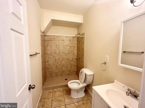 2038 18th St, Philadelphia PA  19121-2349 exterior