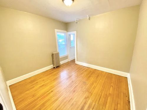 3009 12th St, Milwaukee WI 53215-3822 exterior